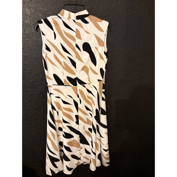 Sleeveless Animal Print A-Line Dress With High Neck & Back Zipper Closure Sz 2P - Picture 2 of 7
